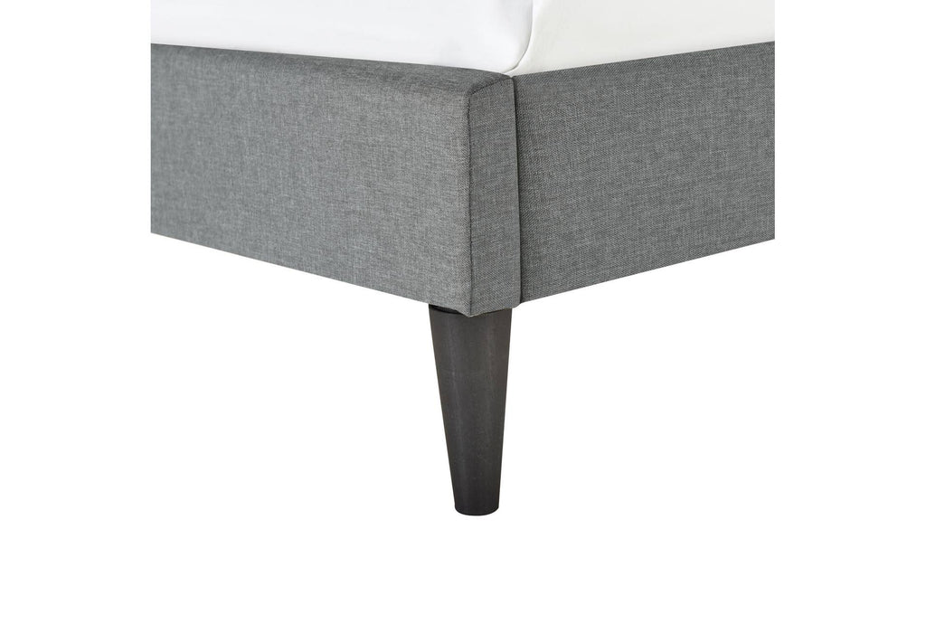 Vertical Channeled Platform Bed P554345