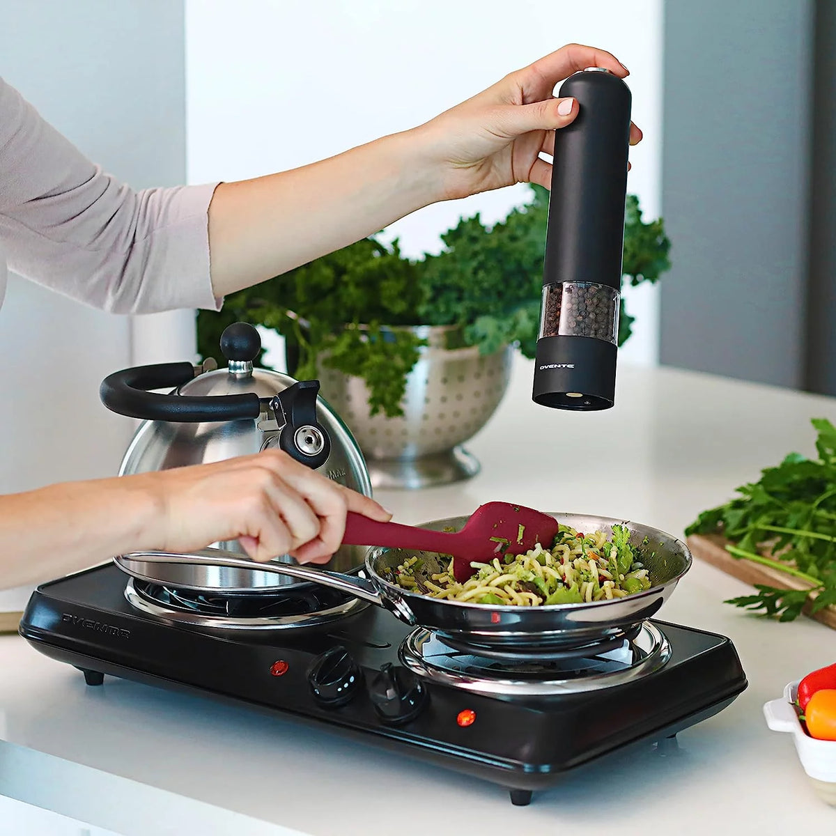 Electric Countertop Double Burner 1700W Stainless Steel Coil Black T700114