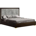 Queen Size Bed O787870