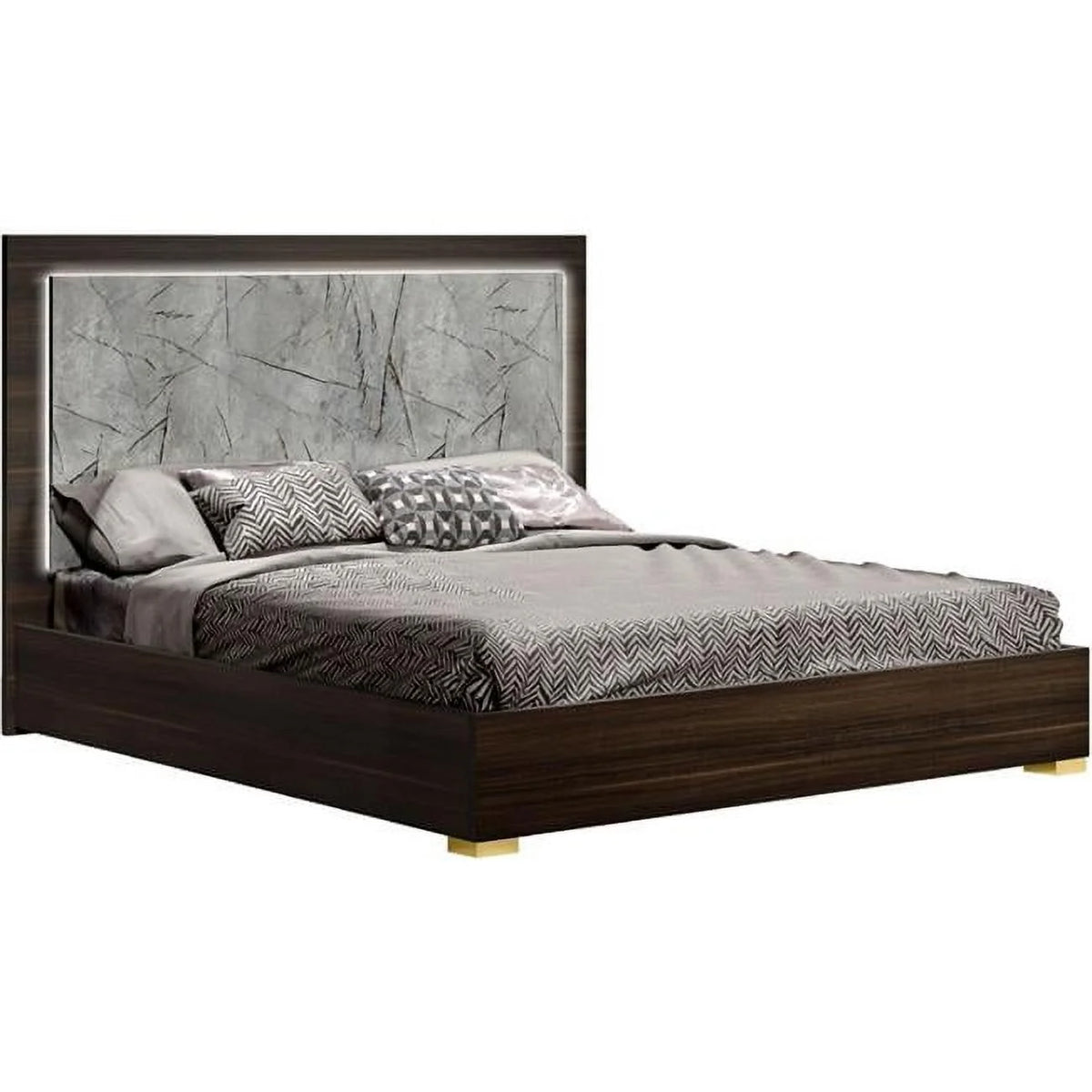 Queen Size Bed O787870