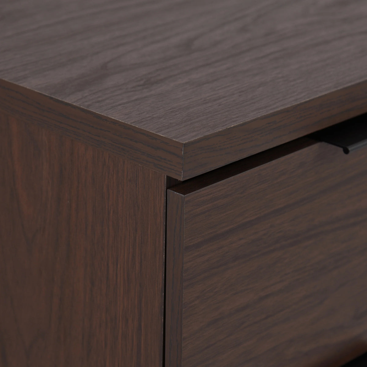 4 Drawer Faux Wood Dresser N924
