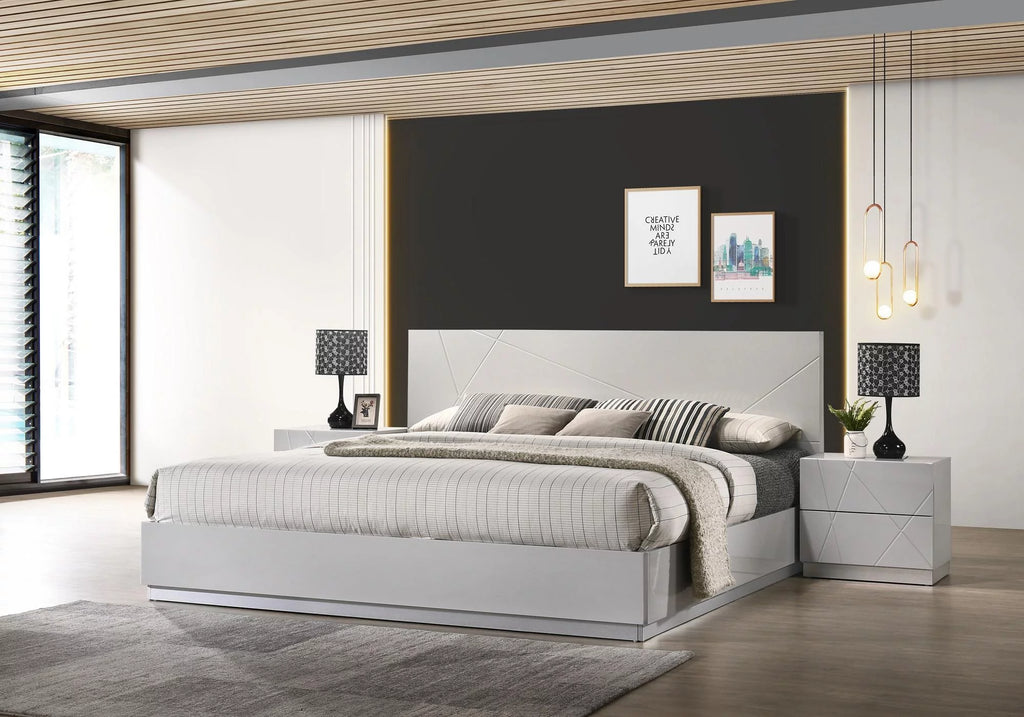 Grey Lacquer Finish King Size Bedroom Set 5Pcs J59630
