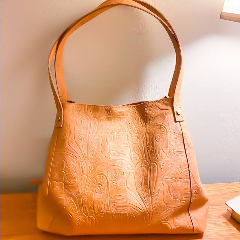 Leather Shopper U7892