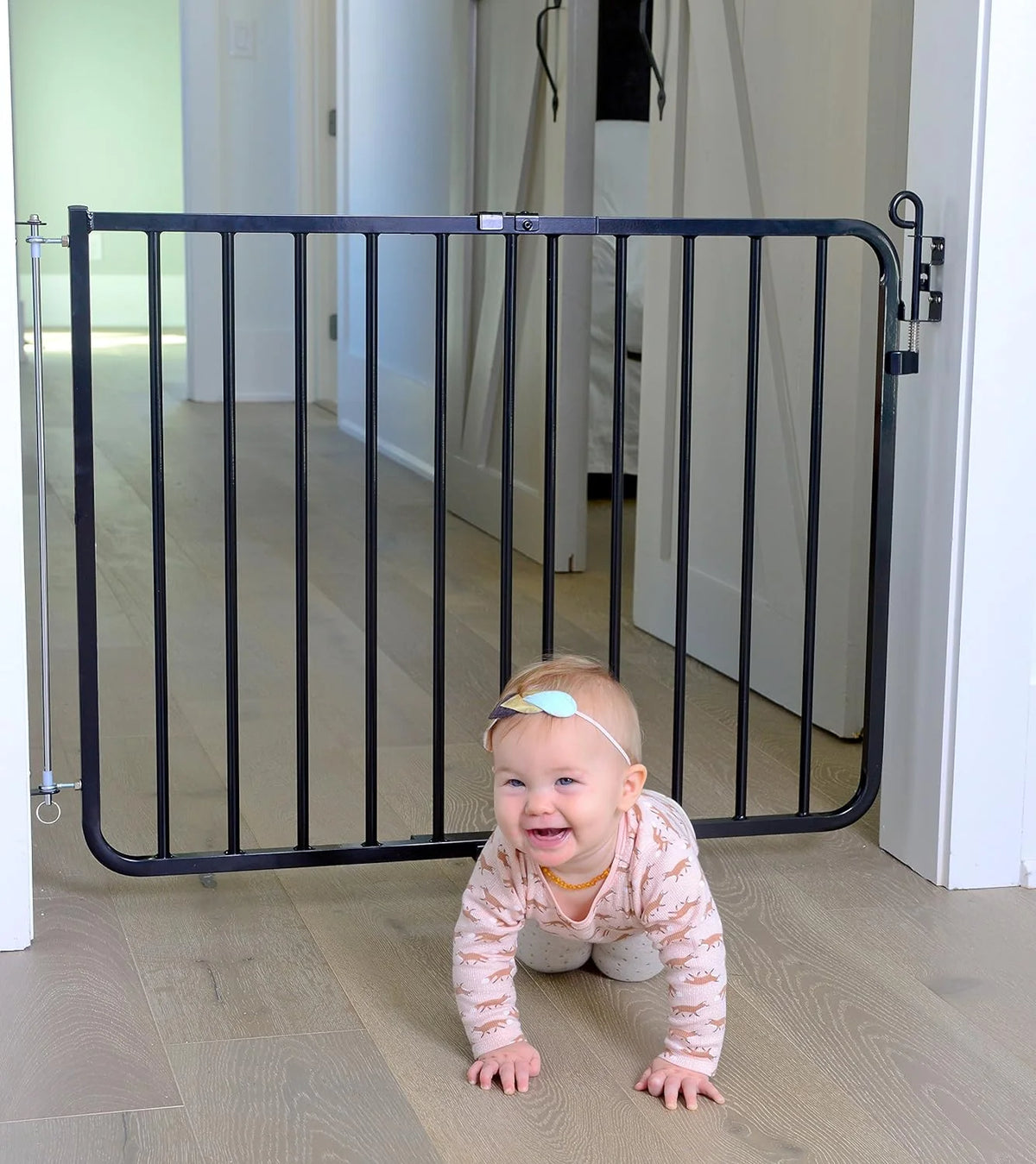 Adjustable Aluminum Baby Gate B98653