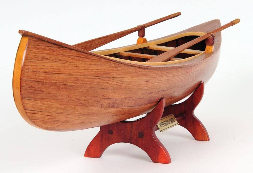 Canoe P59551