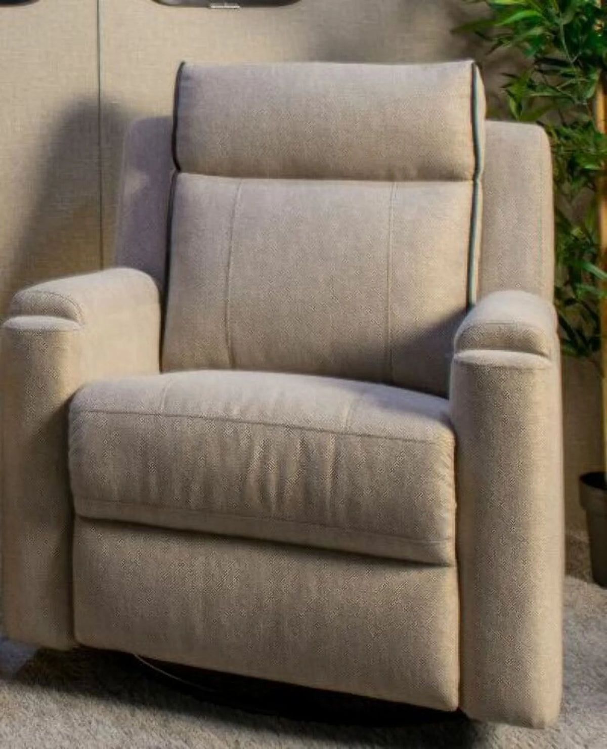 Swivel Glider Recliner F3335