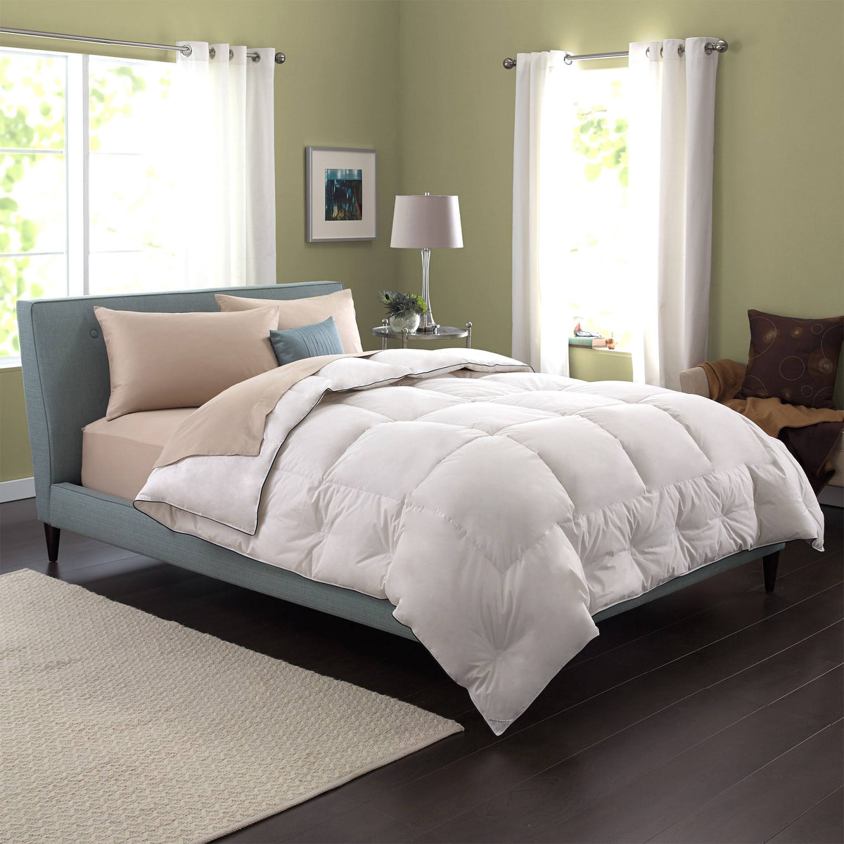 Twin Down Comforter F40897