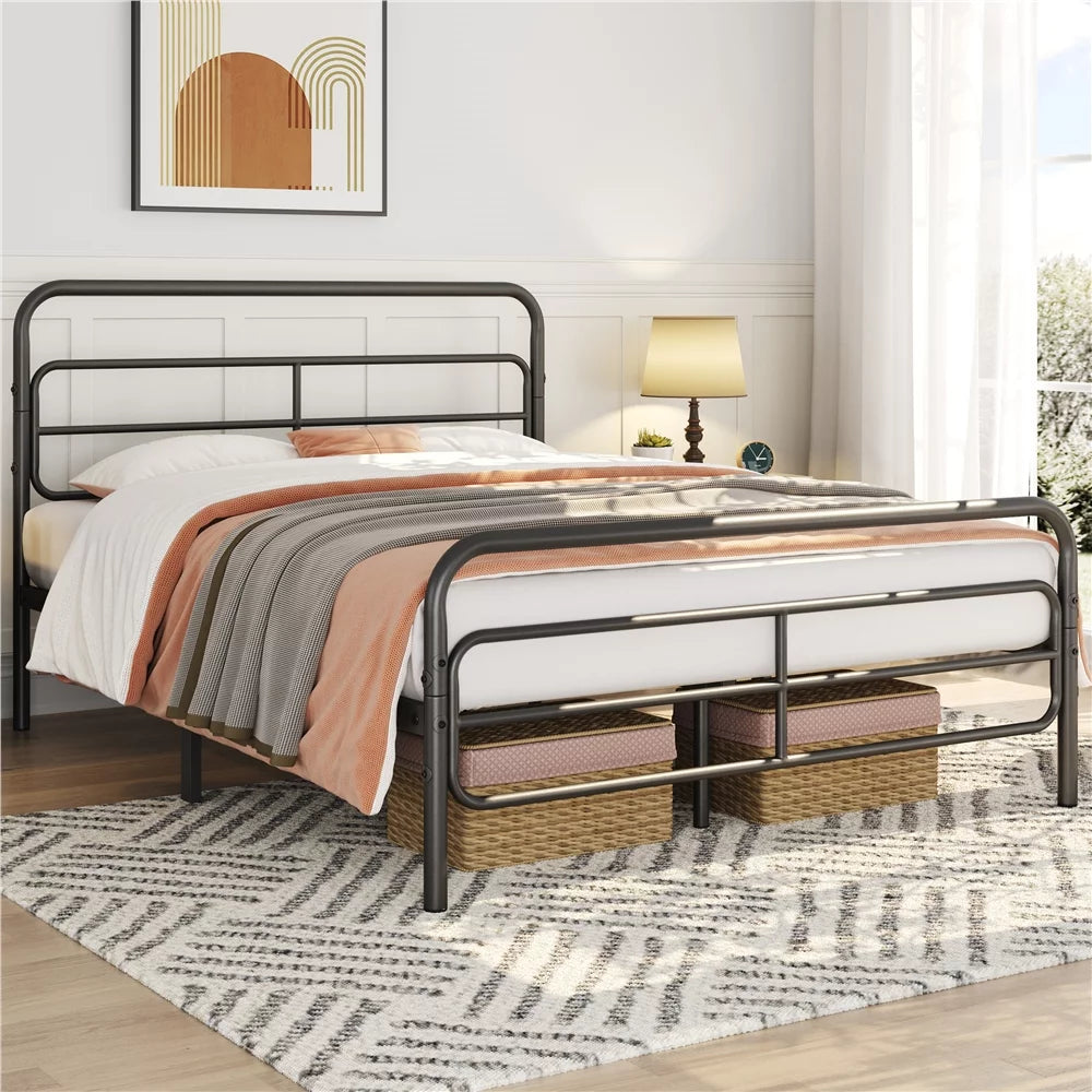 Queen Black Geometric Metal Bed U74365