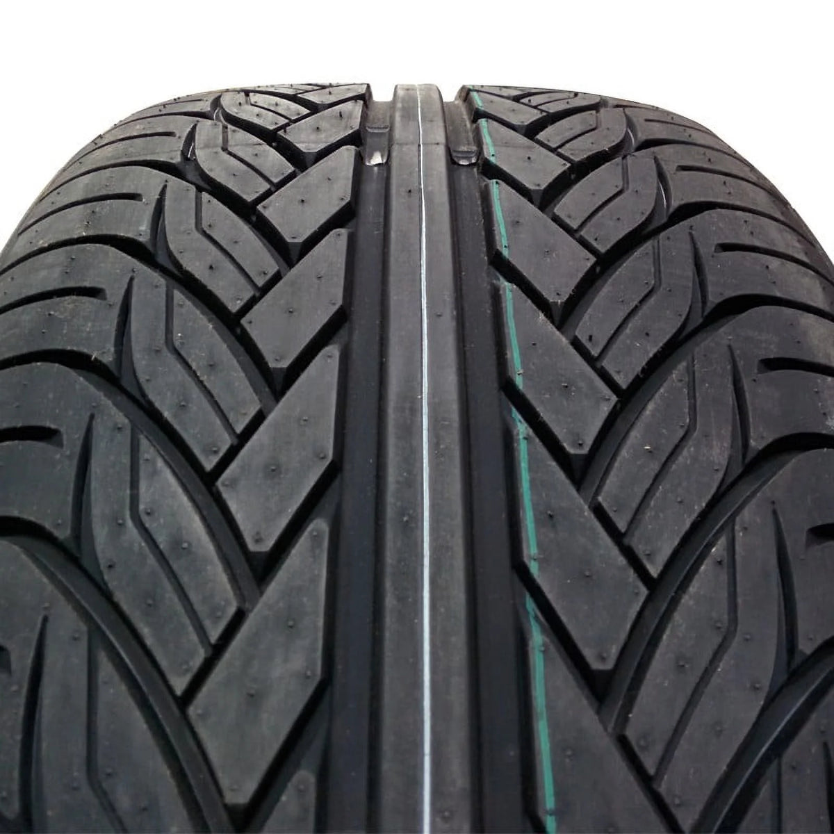 Set of 4 285/45R22 114V XL UHP Ultra High Performance SUV / CUV Tires N947
