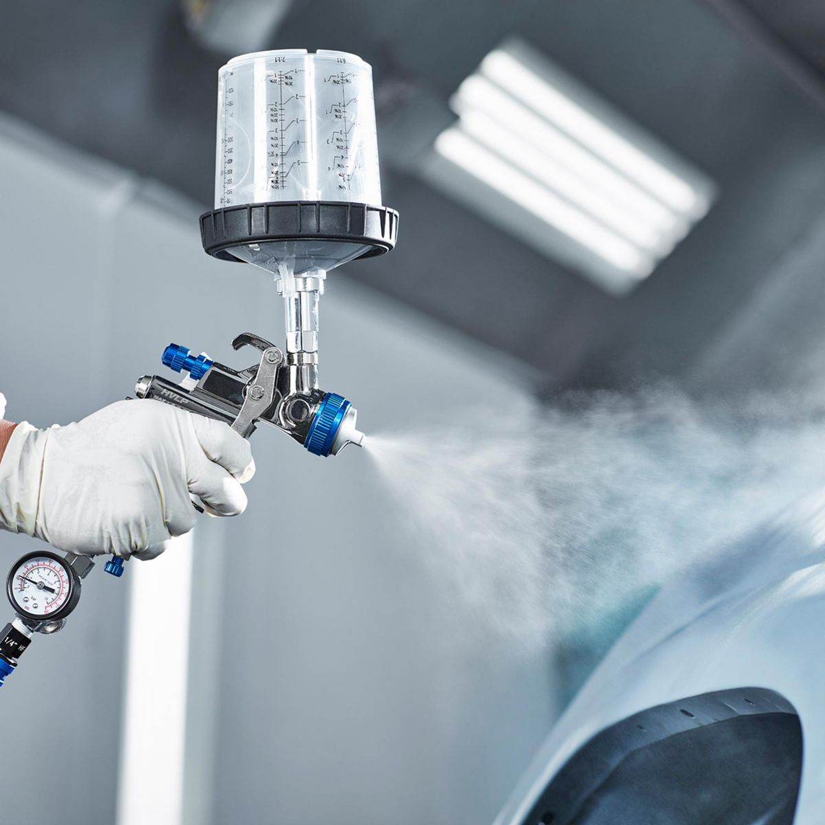 Gravity-Feed Air Spray Gun with Side Fan Control X51141