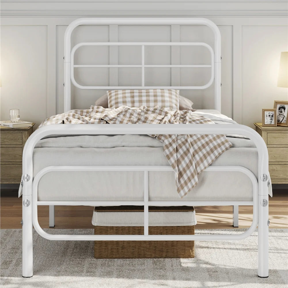 Queen Black Geometric Metal Bed U74365