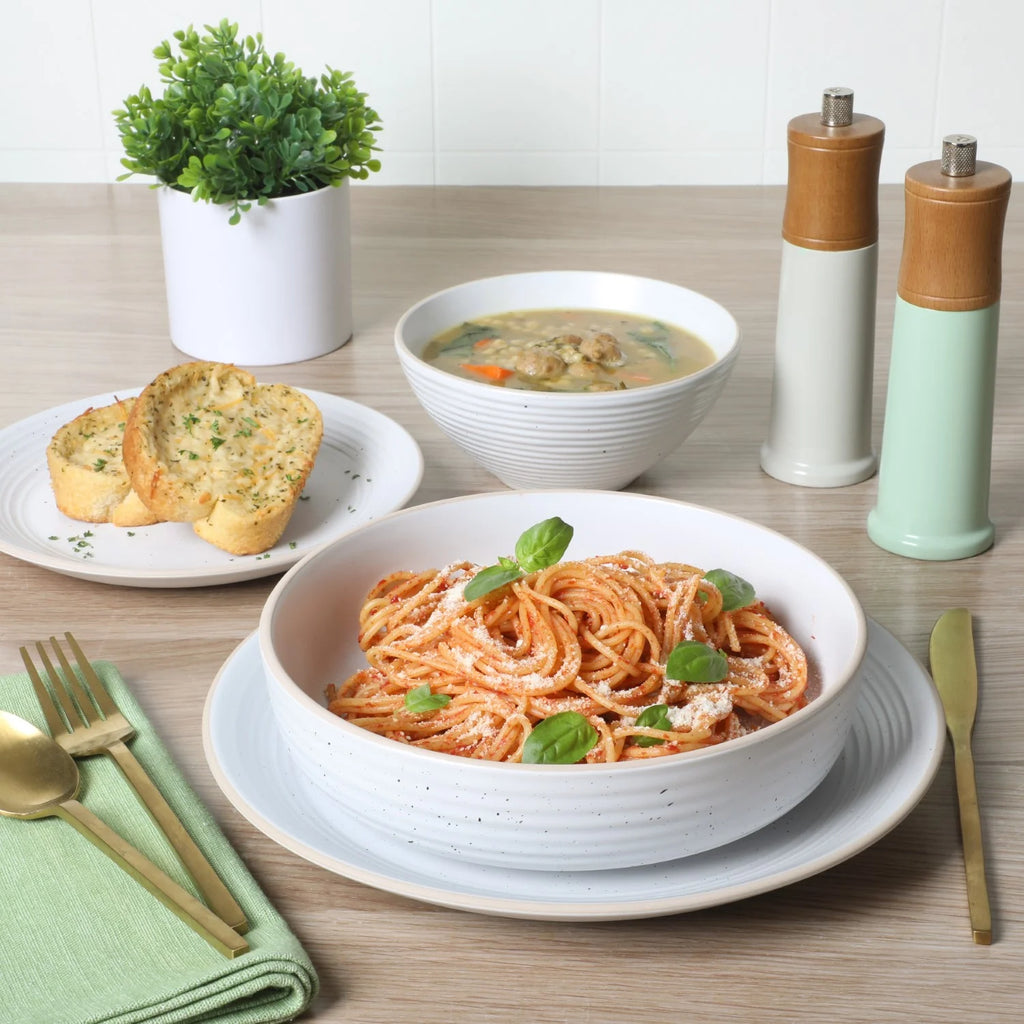 16 Piece Speckled Stoneware Dinnerware Set C3352