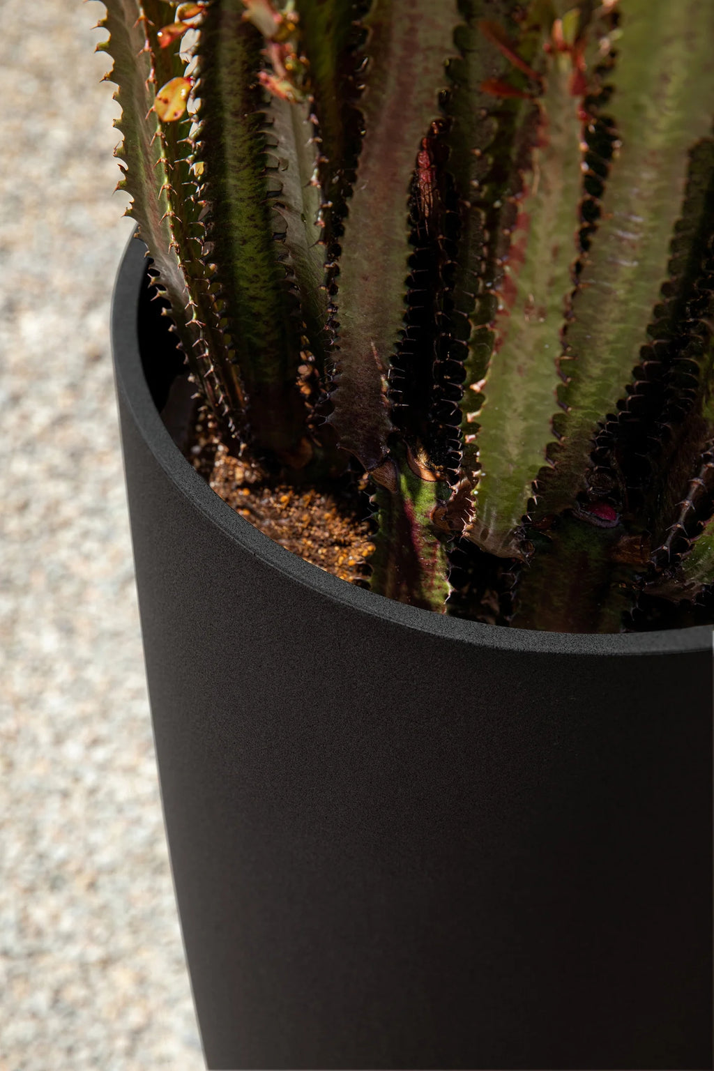 28" Black Plastic-Stone Planter J694026